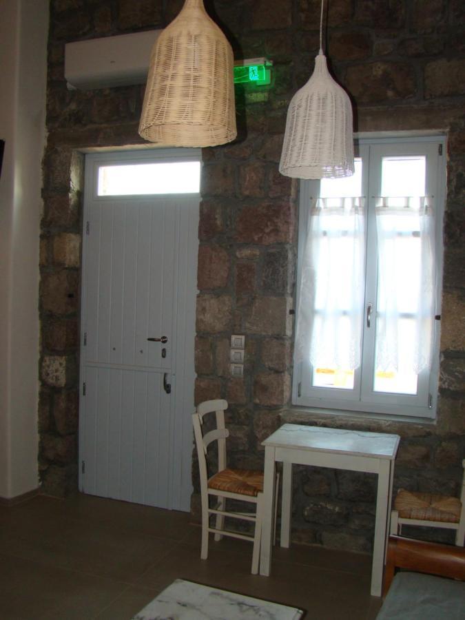 פלאקה Efi'S Apartments מראה חיצוני תמונה